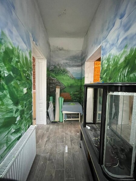 Nerva Traian apartament in vila 3 camere, curte 40mp