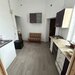 Nerva Traian apartament in vila 3 camere, curte 40mp